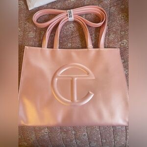 Telfar medium shopping bag in ballerina